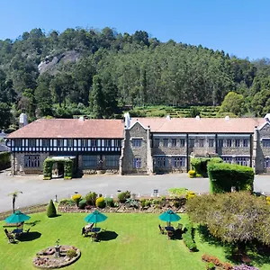 Вилла The Hill Club, Нувара-Элия